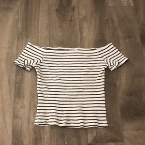 GARAGE STRIPPED TOP!!